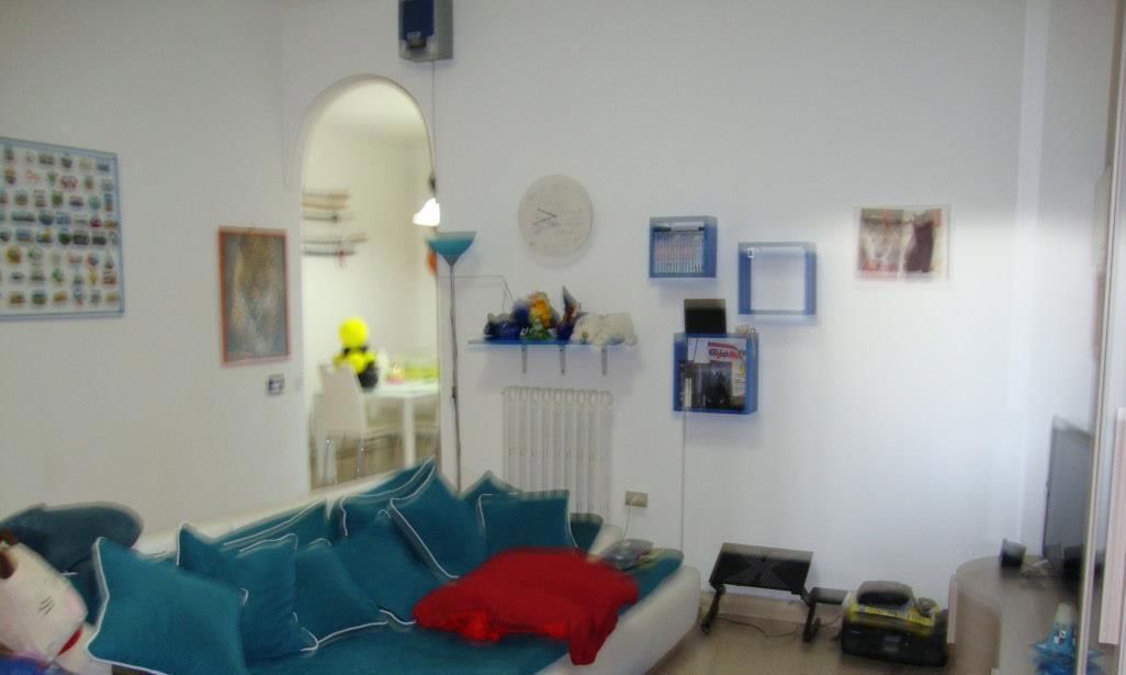 immobile appartamento all'asta in Via Ugo Foscolo, 15, 74021 Carosino TA, Italia Carosino, Taranto - 3