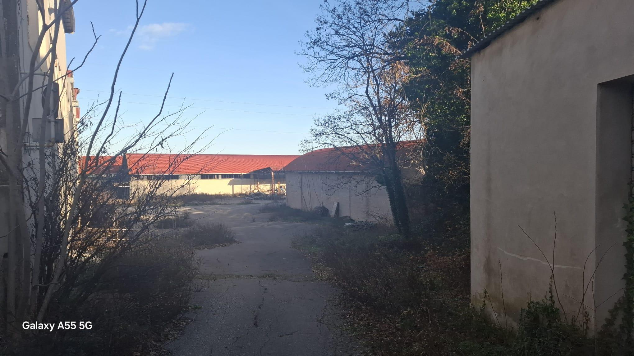 immobile attivita commerciale all'asta in Viale don Bosco n 35 - 62018 Potenza Picena (MC) - 3