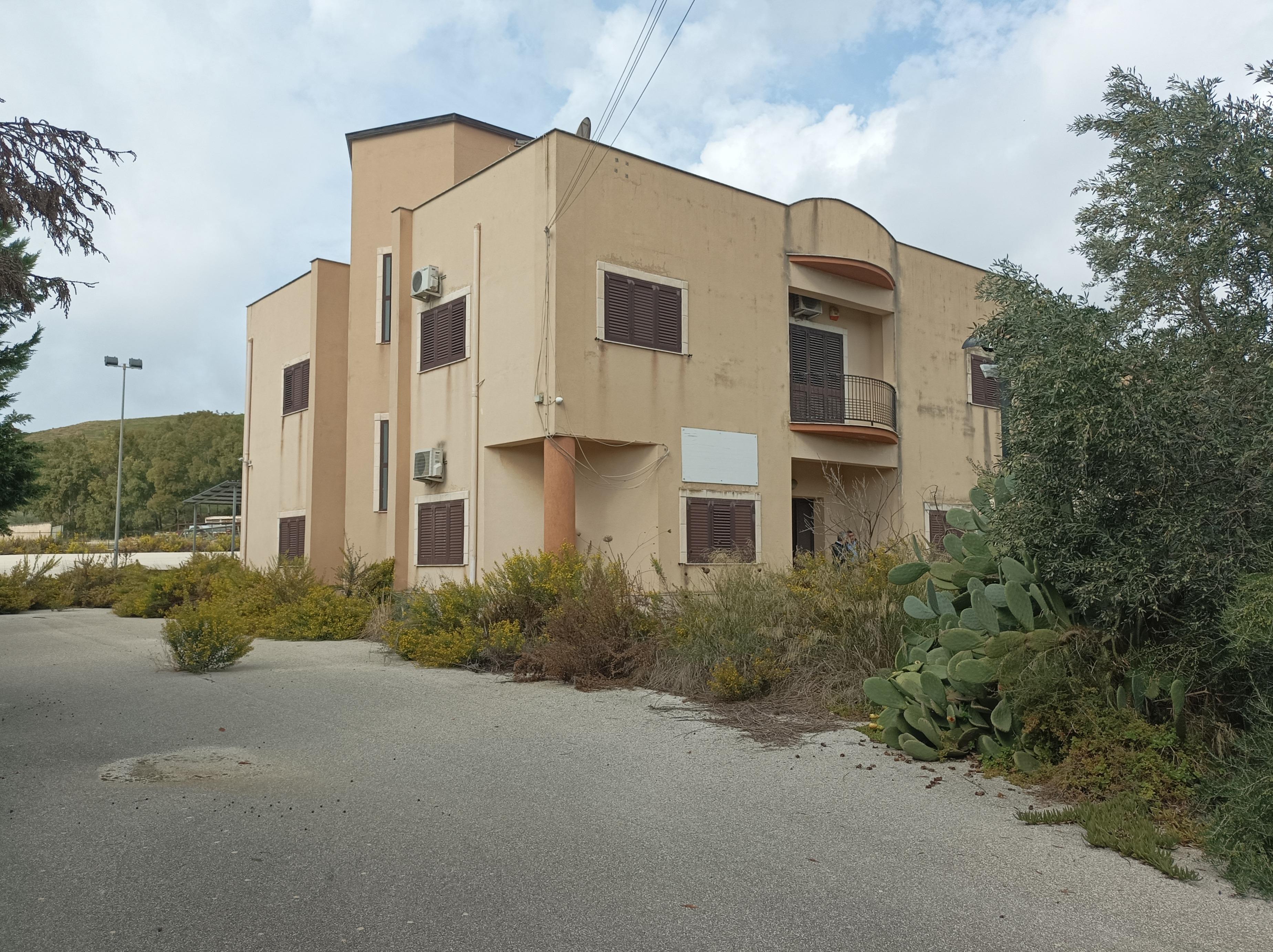 immobile attivita commerciale all'asta in Area ASI - Ravanusa (AG) - 1