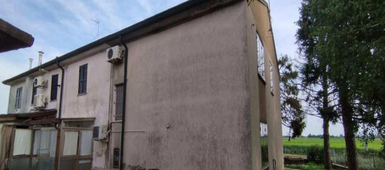 immobile palazzo all'asta in Loc Montalto, Via Spin 14 - 37054 Nogara (VR) - 3