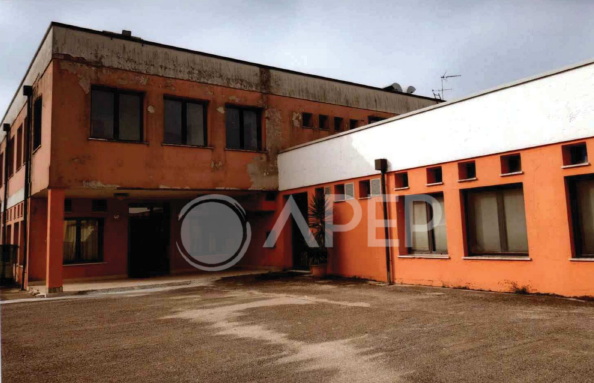 immobile negozio all'asta in Via Primo Maggio, 2, 35022 Anguillara Veneta PD, Italia Anguillara Veneta, Padova - 1
