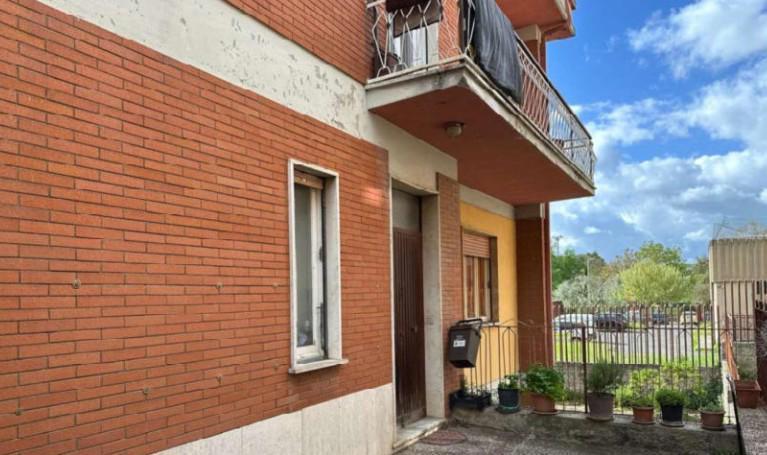 immobile appartamento all'asta in Via Etruria, Nepi VT, Italia - 01036 Nepi (VT) - 1