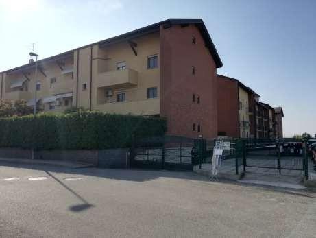 immobile garage all'asta in Via Leonarda Isabella n 10  - Novara (NO) - 2