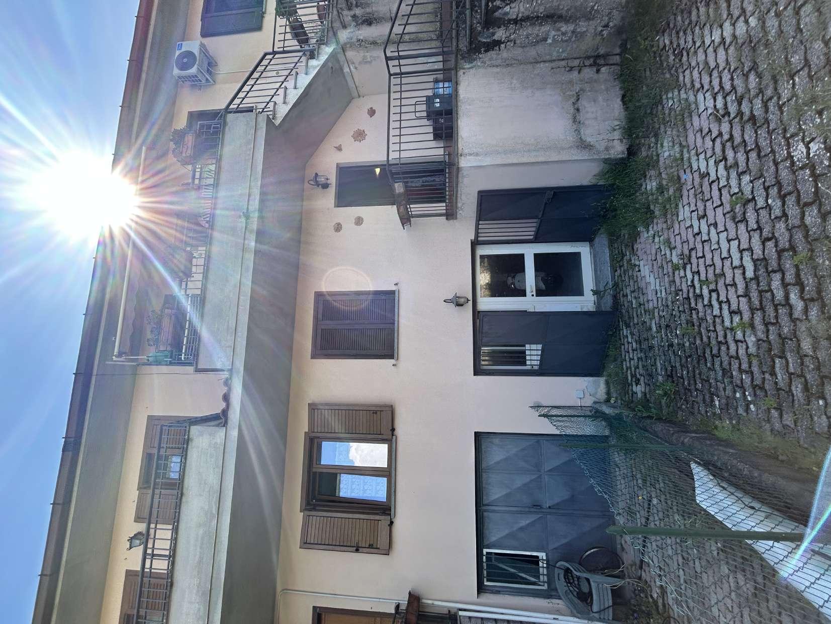 immobile appartamento all'asta in Str Montecchio Scomparti, 12, 01010 Capodimonte VT, Italia Capodimonte, Viterbo - 2