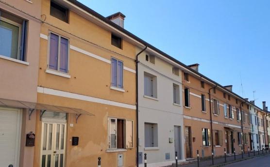 immobile appartamento all'asta in Via Pietro Riboli 23 - 36015 Schio (VI) - 1