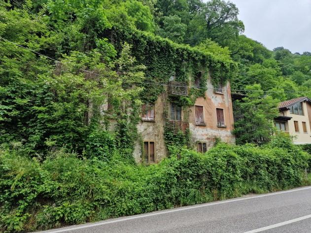 immobile appartamento all'asta in Via Righellati 2/3 - 36036 Torrebelvicino (VI) - 2