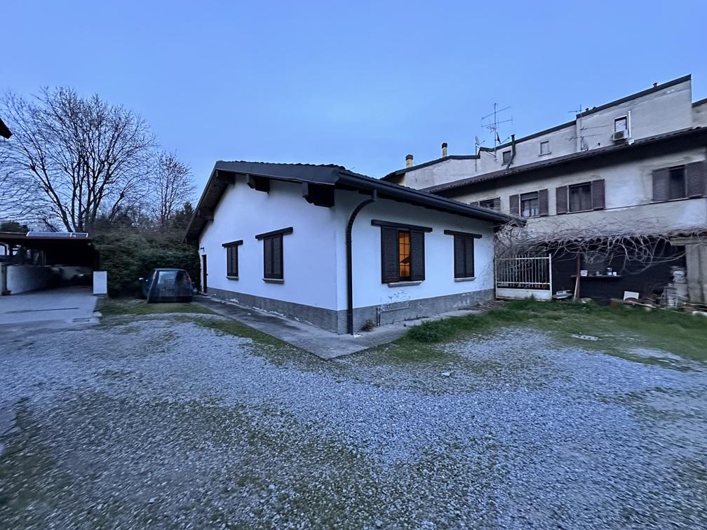immobile capannone all'asta in via Molino Bistorgio 34/8 - 20843 Verano Brianza (MB) - 1