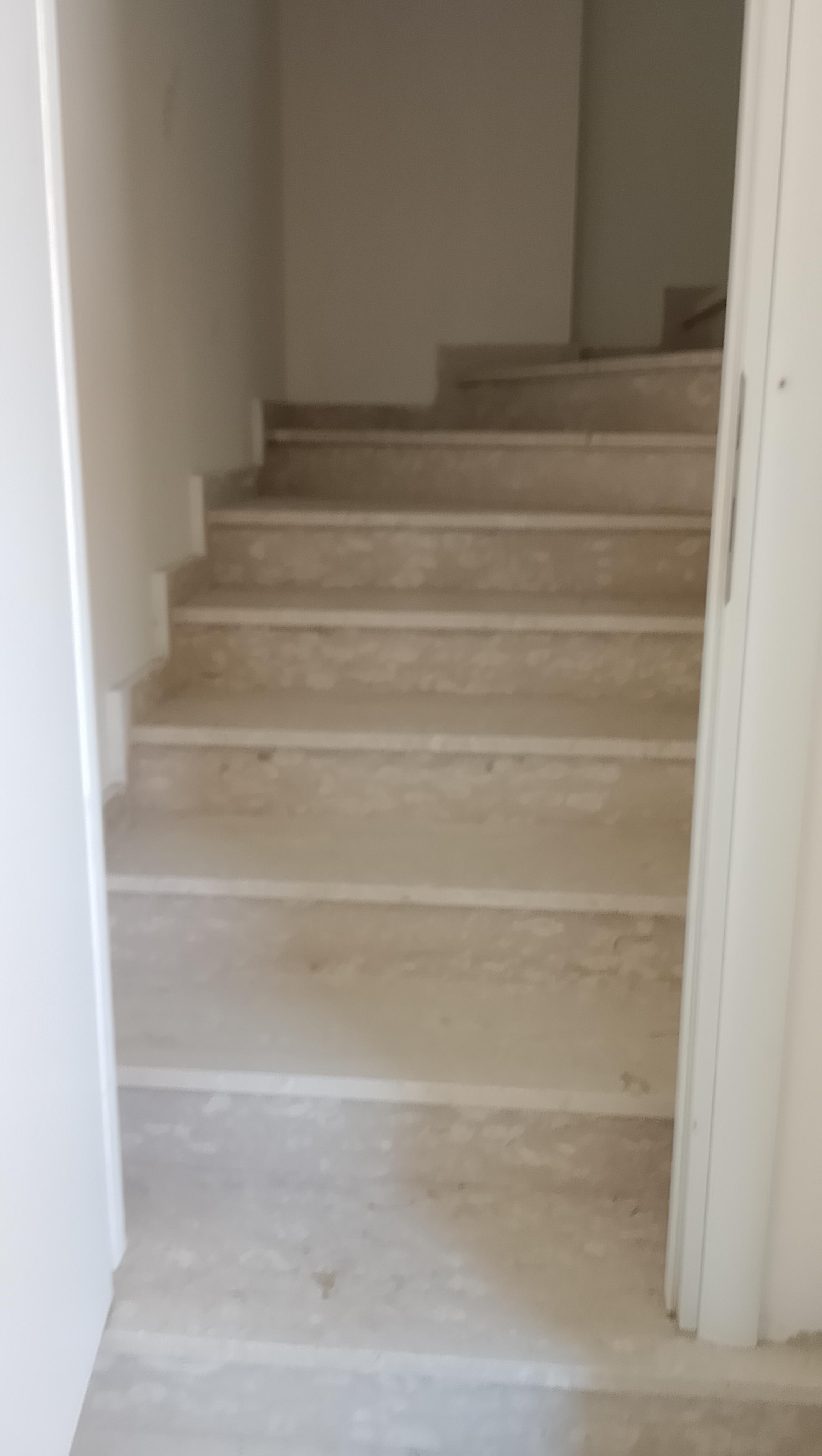 immobile magazzino all'asta in Via Frosinone n 4 - 04024 Gaeta (LT) - 5