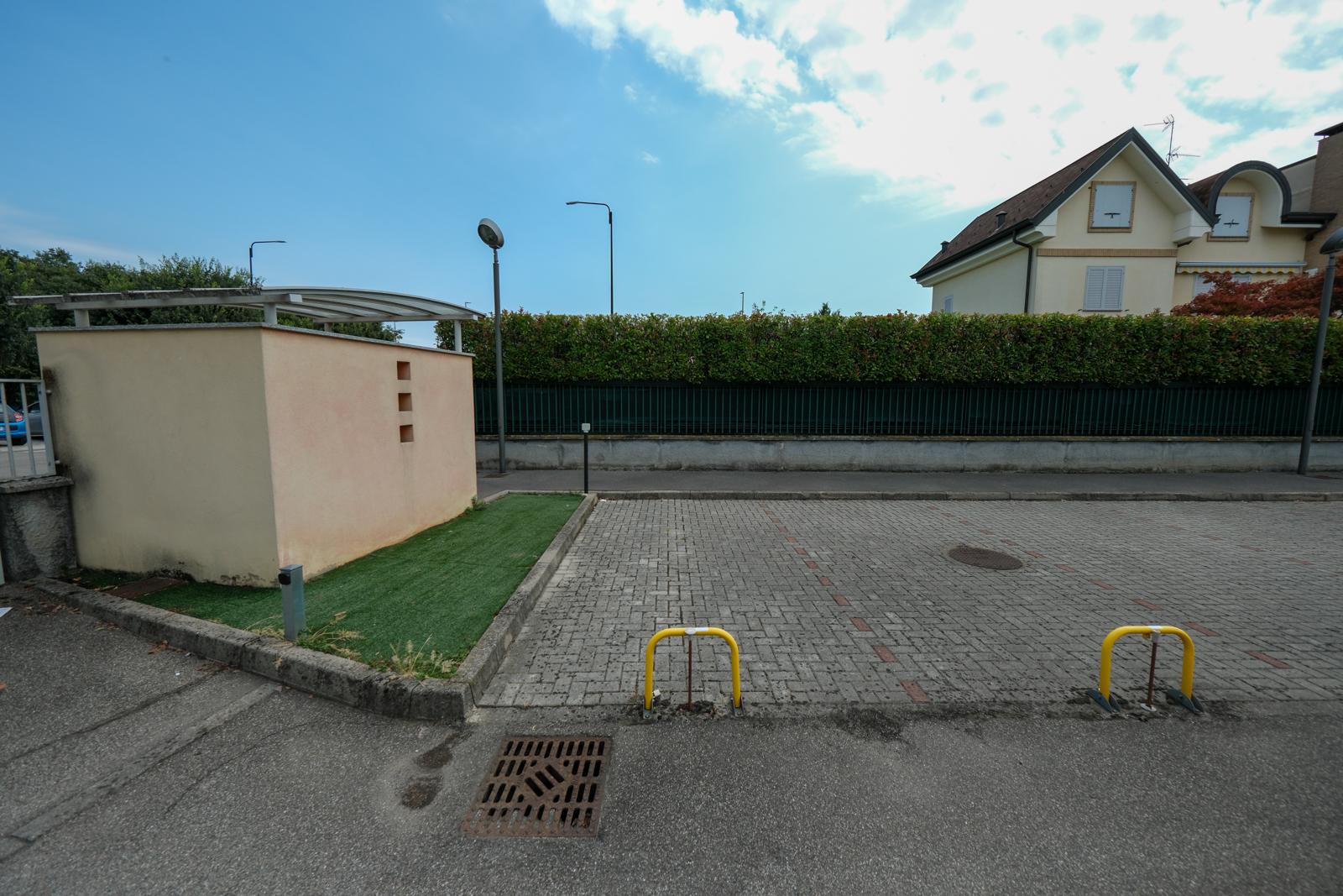 immobile posto auto all'asta in Via Wolfgang Amadeus Mozart, 26, 20050 Liscate MI, Italia Liscate, Milano - 2