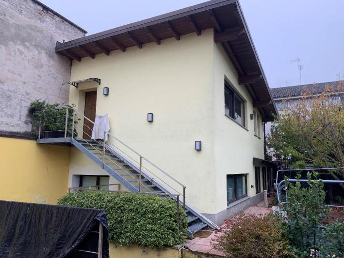 immobile laboratorio all'asta in Via BARAGGIOLI 3 - 21052 Busto Arsizio (VA) - 1