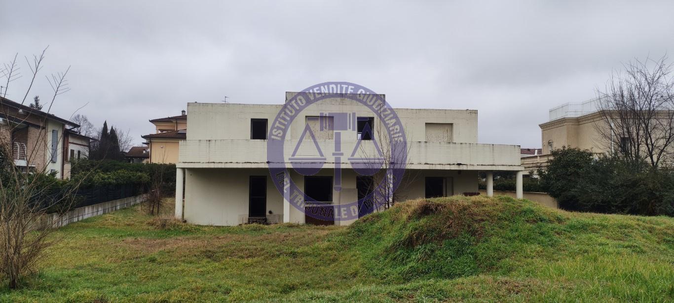 immobile casa singola all'asta in Via Ruggero da Vezzano, 2, 42123 Reggio Emilia RE, Italia - 42123 Reggio nell'Emilia (RE) - 1