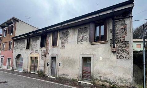 immobile appartamento all'asta in Via San Rocco n 43 - 37067 Valeggio sul Mincio (VR) - 1