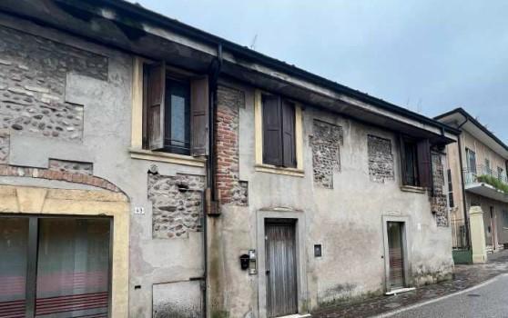 immobile appartamento all'asta in Via San Rocco n 43 - 37067 Valeggio sul Mincio (VR) - 3