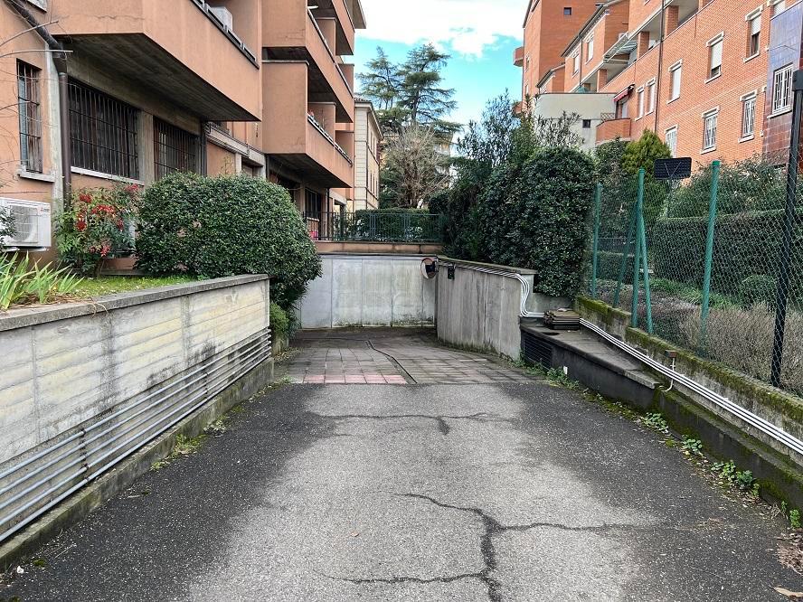 immobile magazzino all'asta in Via Emilia n 55 - 40068 San Lazzaro di Savena (BO) - 2