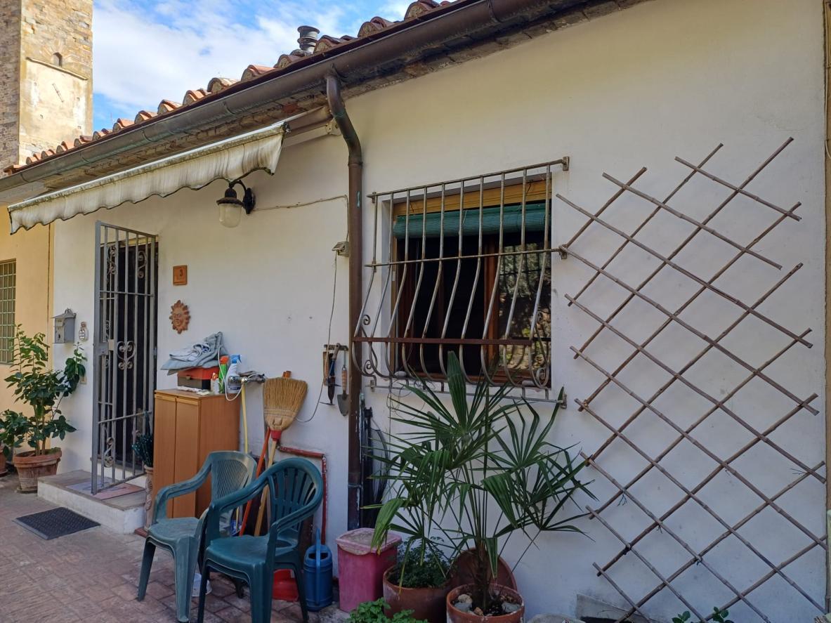 immobile appartamento all'asta in Salita dell'Orologio 3 - Vicopisano (PI) - 1