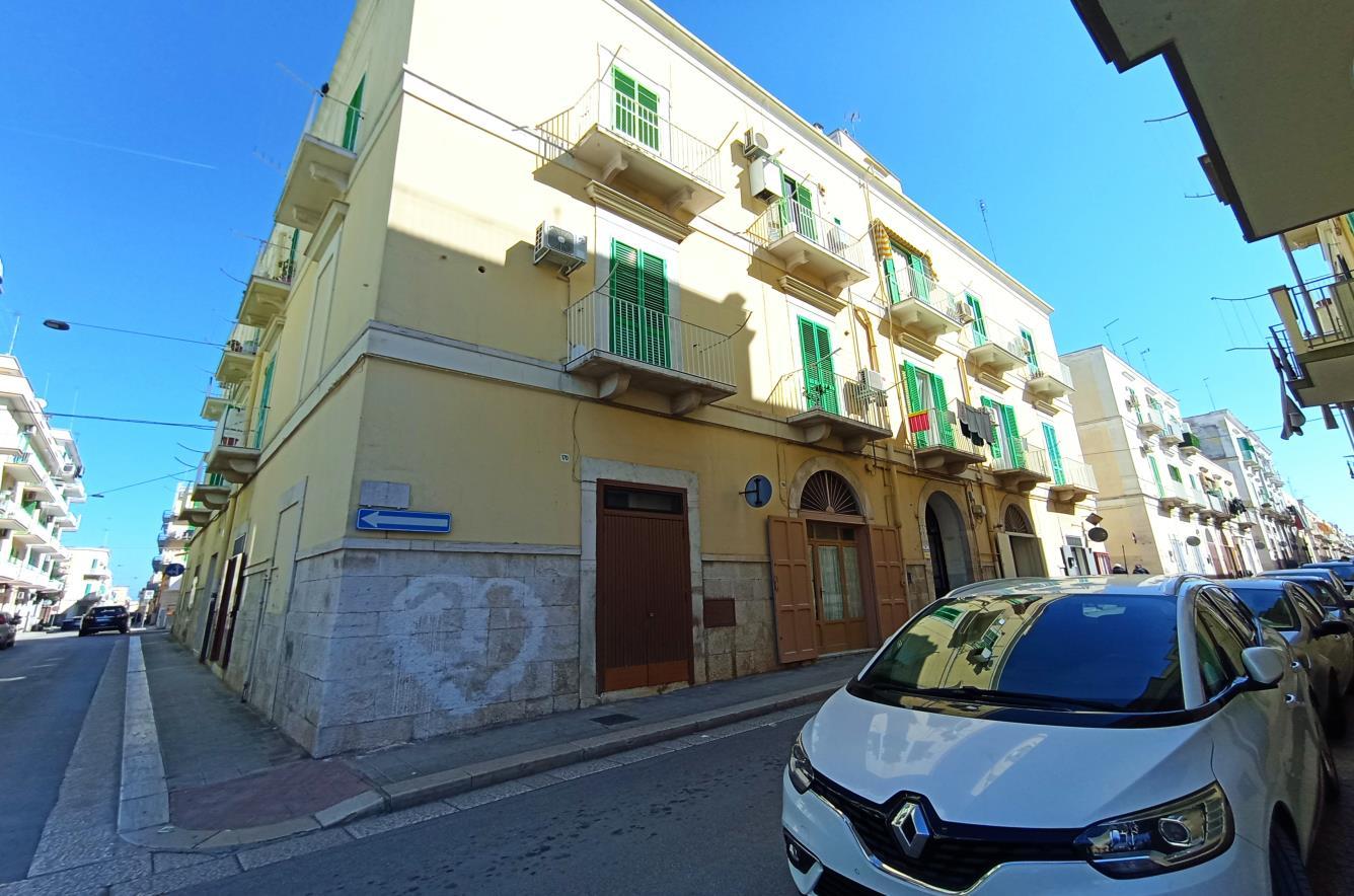 immobile appartamento all'asta in Via Roma n168 - 70056 Molfetta (BA) - 2