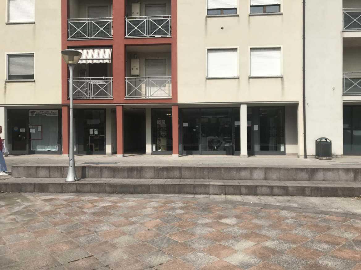 immobile negozio all'asta in Via Milano, 9, 24047 Treviglio BG, Italia Treviglio, Bergamo - 1