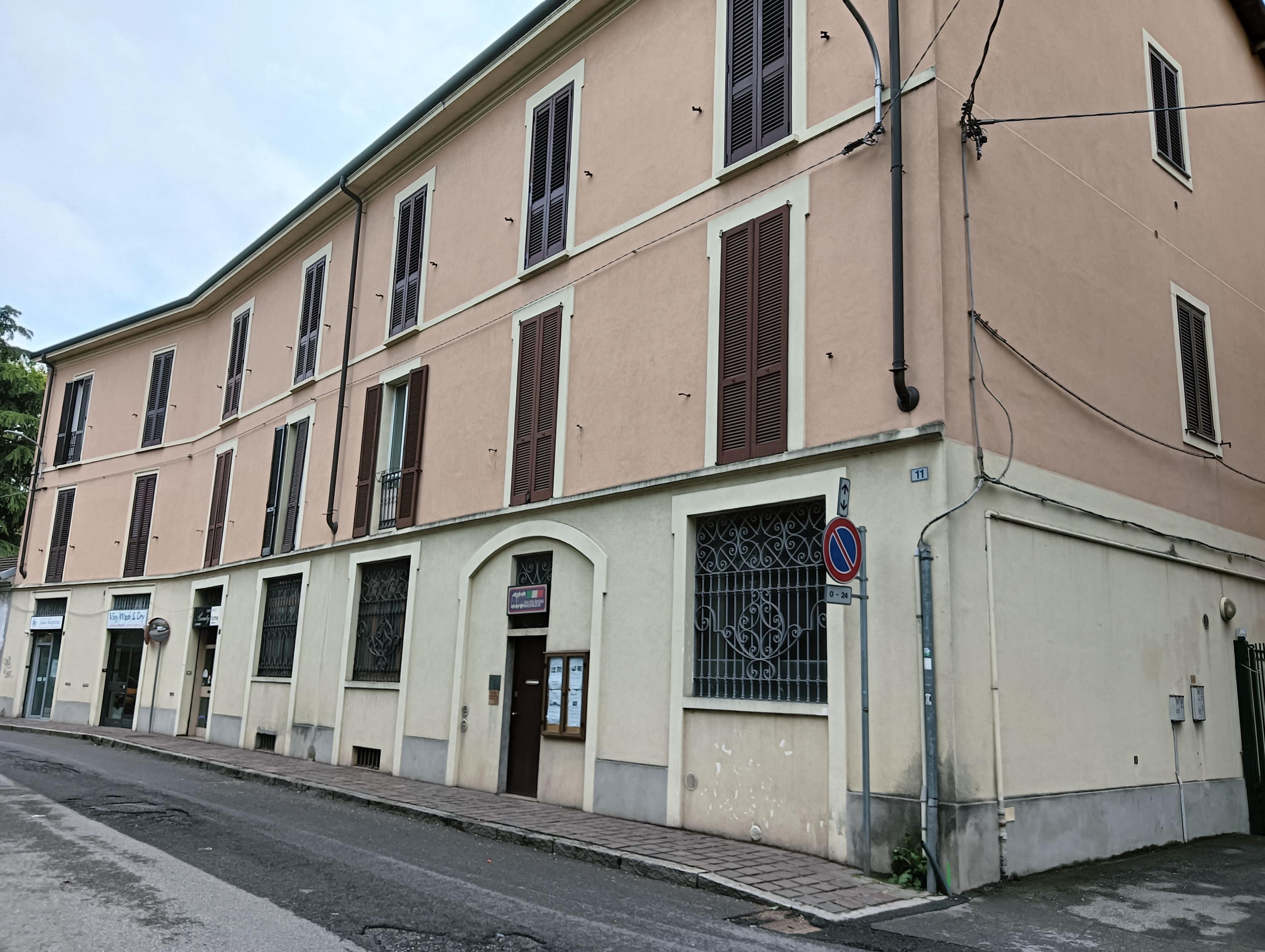 immobile appartamento all'asta in Via Paisiello 11 - 20900 Monza (MB) - 1