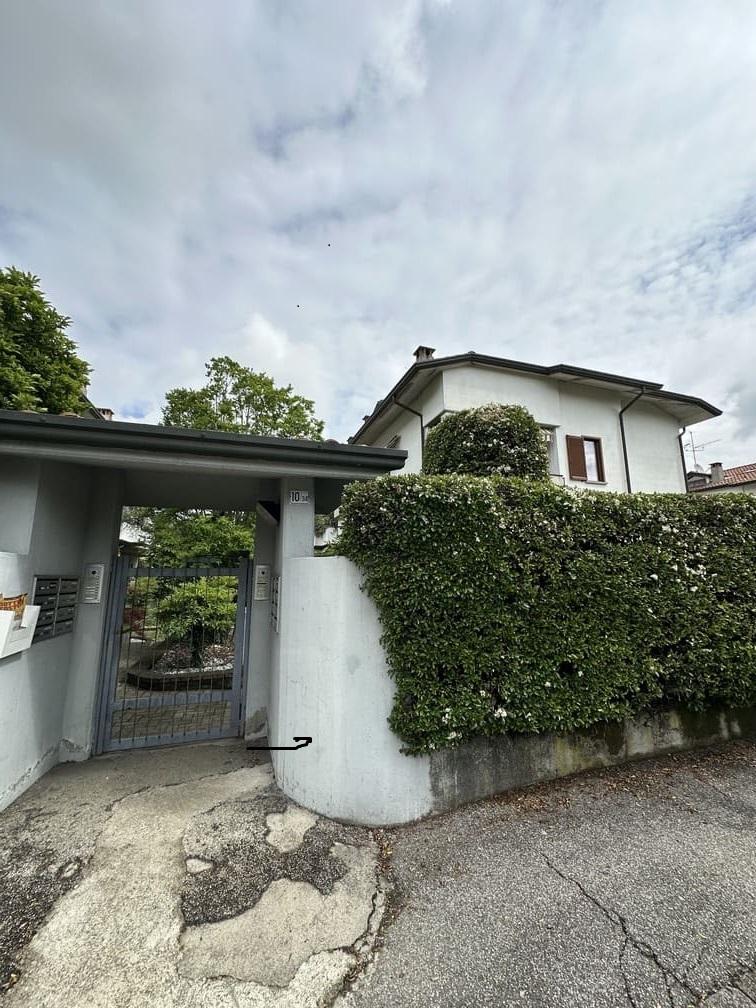 immobile appartamento all'asta in Via Silvio Pellico 10/34 - 20040 Caponago (MB) - 1