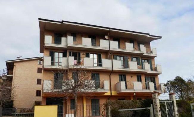 immobile garage all'asta in Via Valle  51 - 62015 Monte San Giusto (MC) - 1