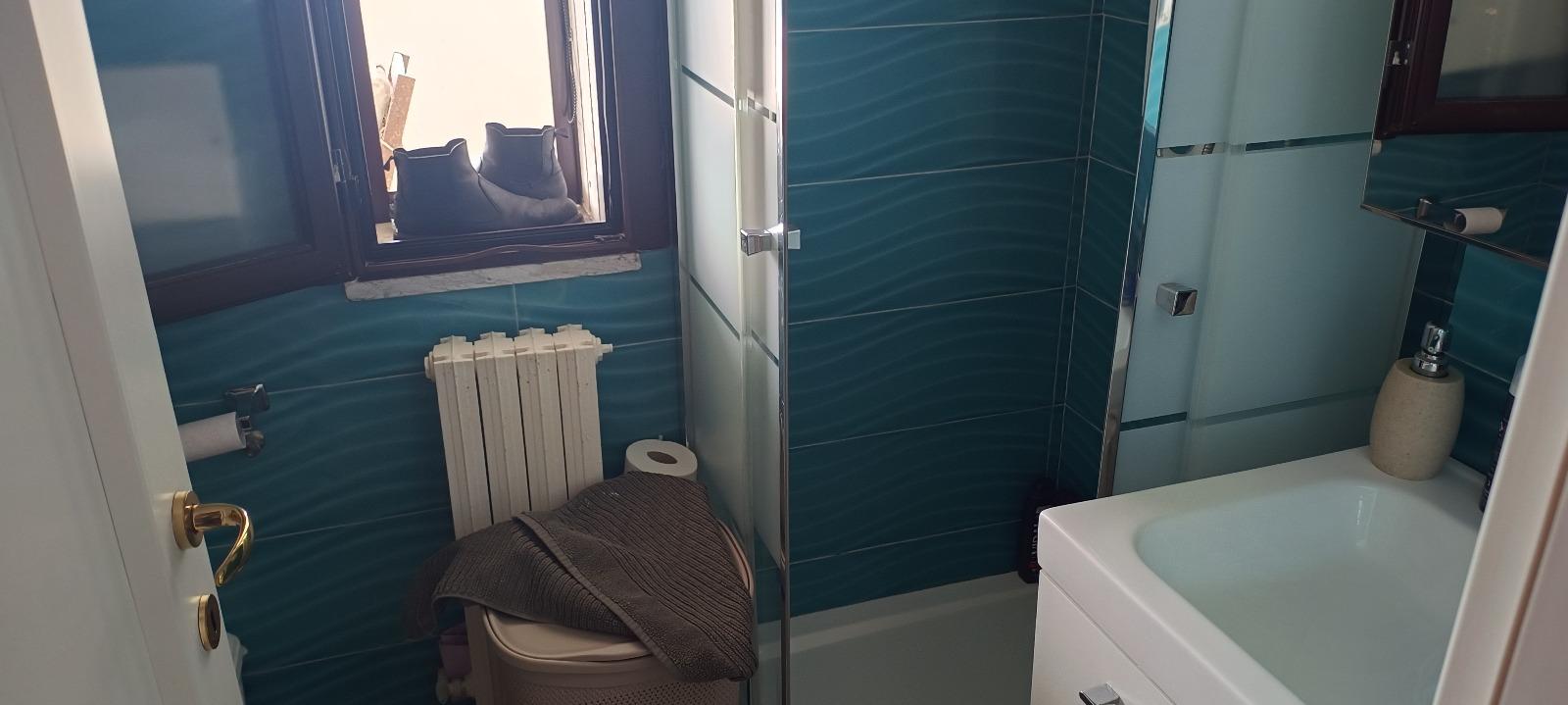 immobile appartamento all'asta in Viale dei Caprifogli snc - 81030 Castel Volturno (CE) - 5