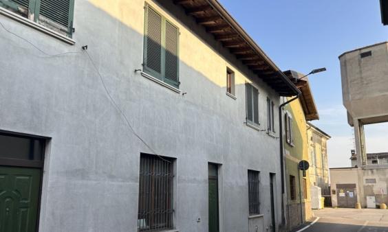 immobile appartamento all'asta in Via Farfengo, 2 - 25034 Orzinuovi (BS) - 2