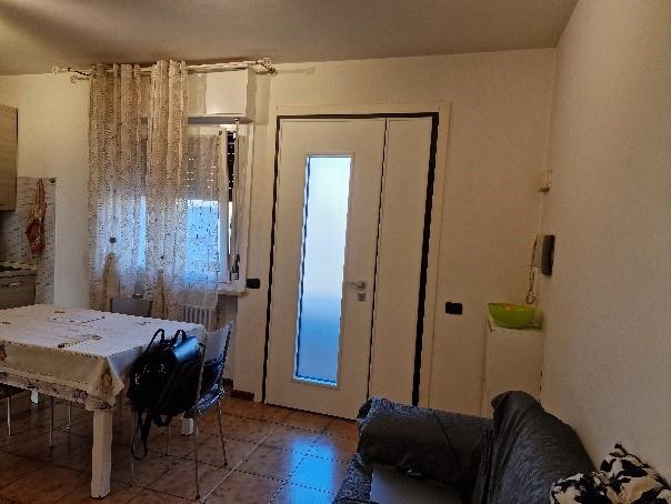 immobile appartamento all'asta in Via Lago di Carezza 11 - 36077 Altavilla Vicentina (VI) - 3