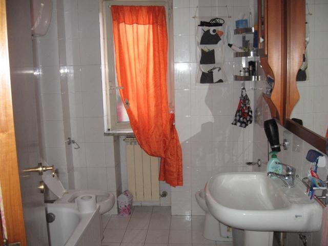 immobile appartamento all'asta in Via Cristoforo Colombo, 17, 84018 Scafati SA, Italia Scafati, Salerno - 5