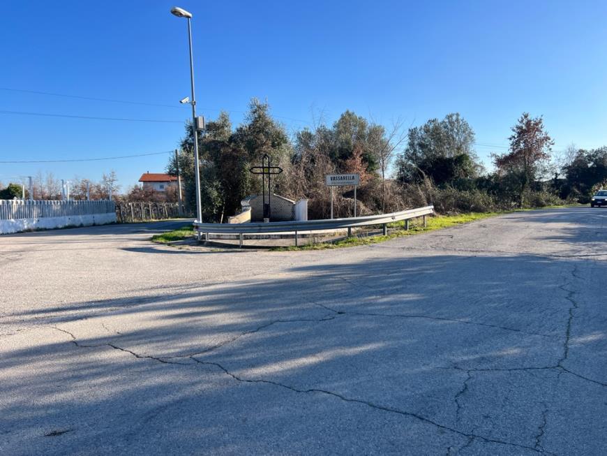 immobile magazzino all'asta in Via Casino Vezzani 76 - 66014 Crecchio (CH) - 2