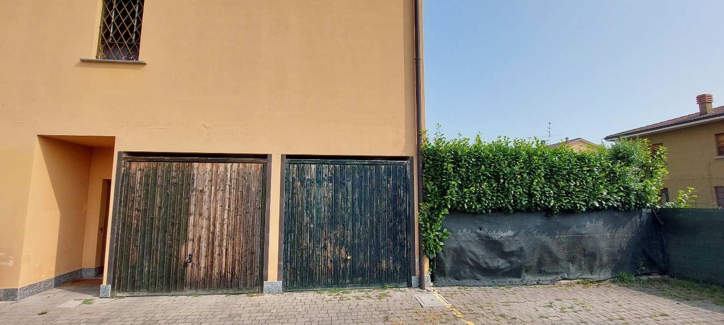 immobile appartamento all'asta in Via Aguzzi - Fraz Vigonzone 98 - 27010 Torrevecchia Pia (PV) - 5