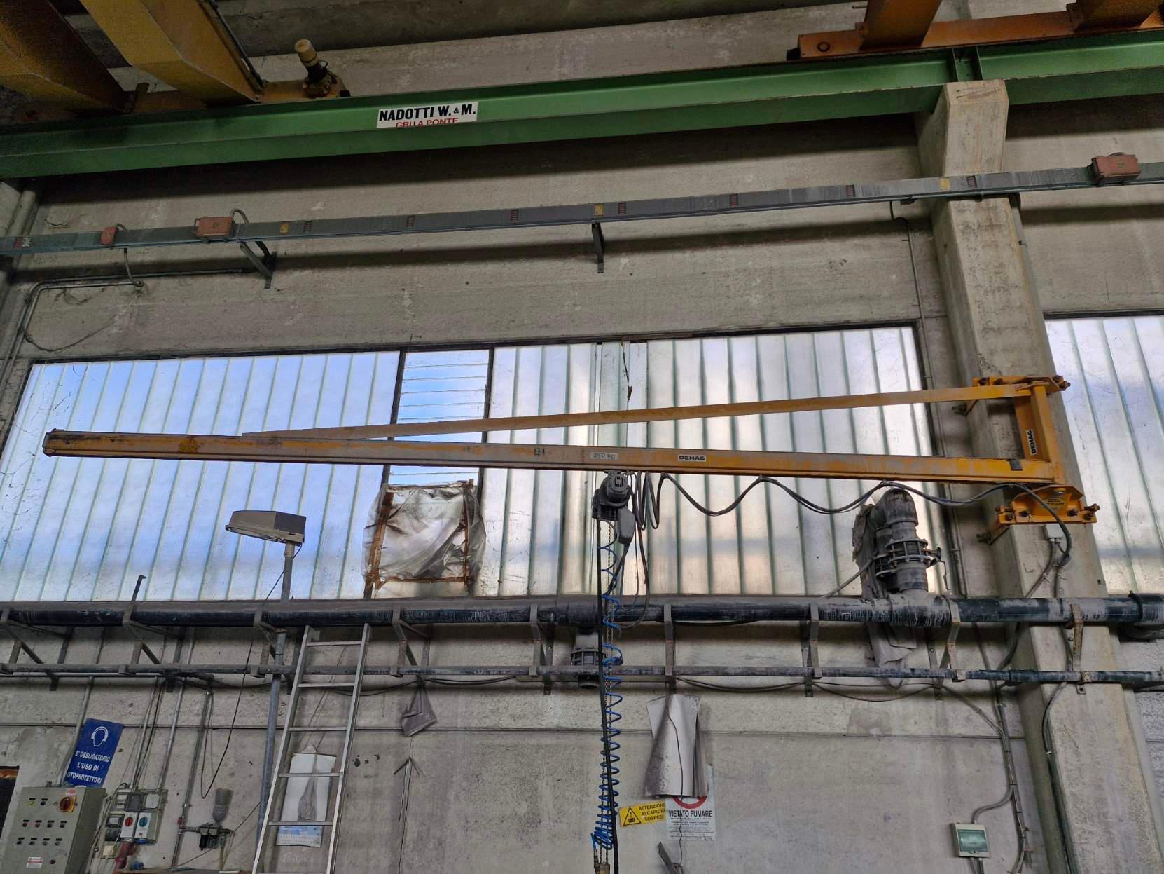 immobile attivita commerciale all'asta in Via F Arata, 10, 16044 Cicagna GE, Italia - 16100 Cicagna (GE) - 1