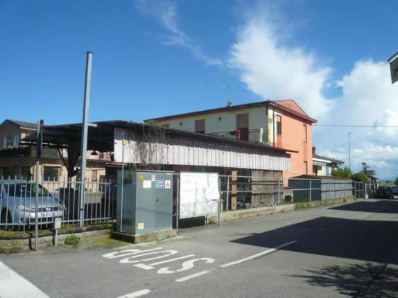 immobile appartamento all'asta in Piazza Ada Negri - Sacchelle 1/2/3 - 26851 Borgo San Giovanni (LO) - 3