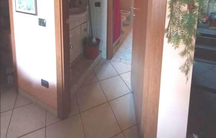 immobile appartamento all'asta in Via Roma 17 - 21030 Casalzuigno (VA) - 4