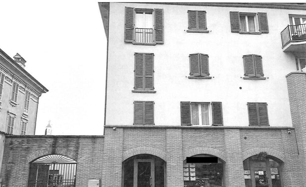 immobile attivita commerciale all'asta in Via Crispi 5/D - 26013 Crema (CR) - 1