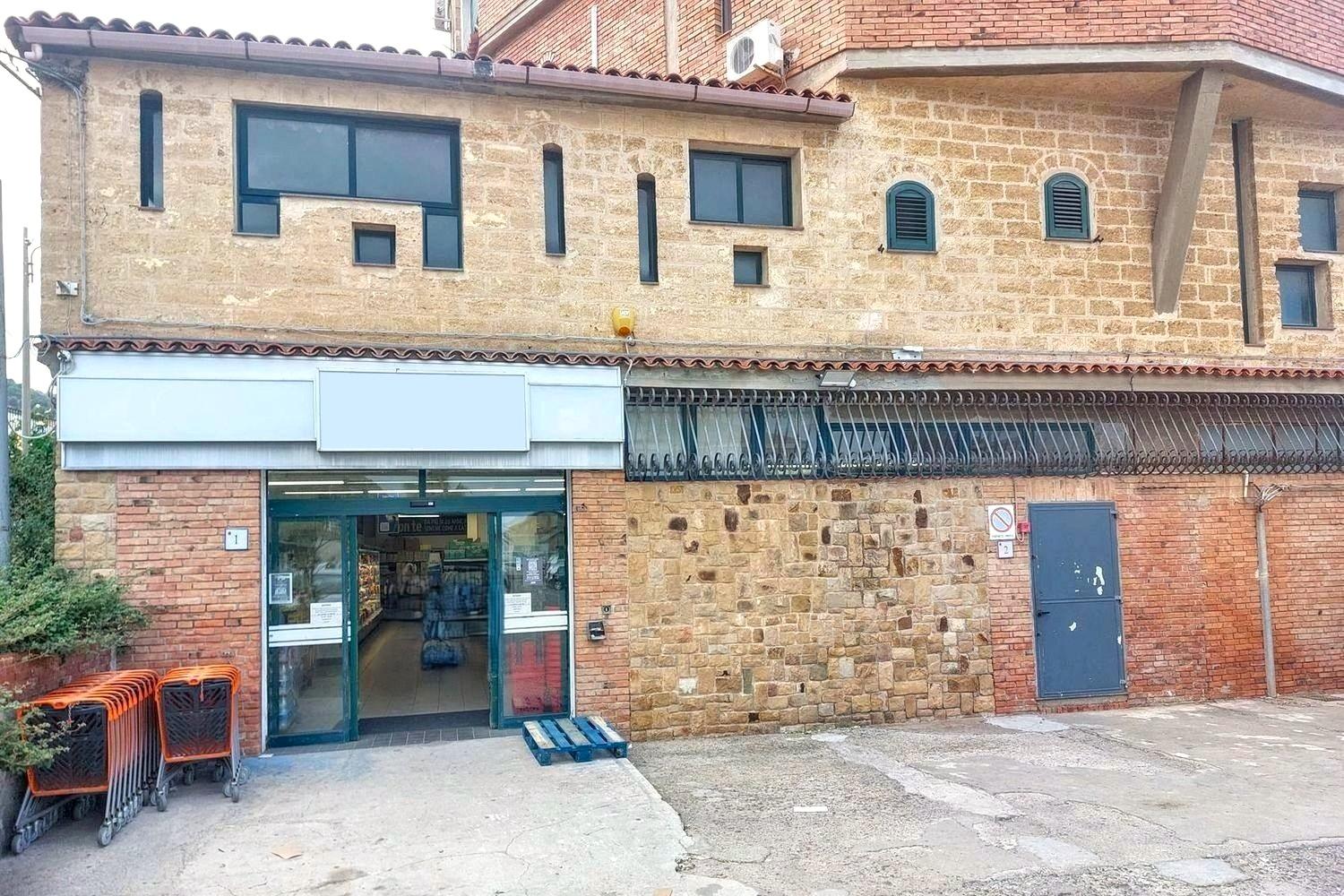 immobile attivita commerciale all'asta in Via Nazionale, 1-1A, 98079 Castel di Tusa ME, Italia - 98079 Tusa (ME) - 1