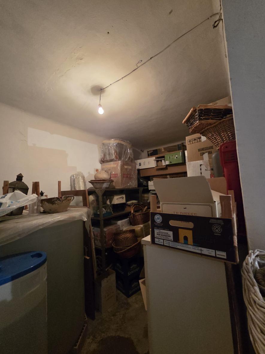 immobile palazzo all'asta in Via Felice Cavallotti, 19, 63812 Montegranaro FM, Italia Montegranaro, Fermo - 1