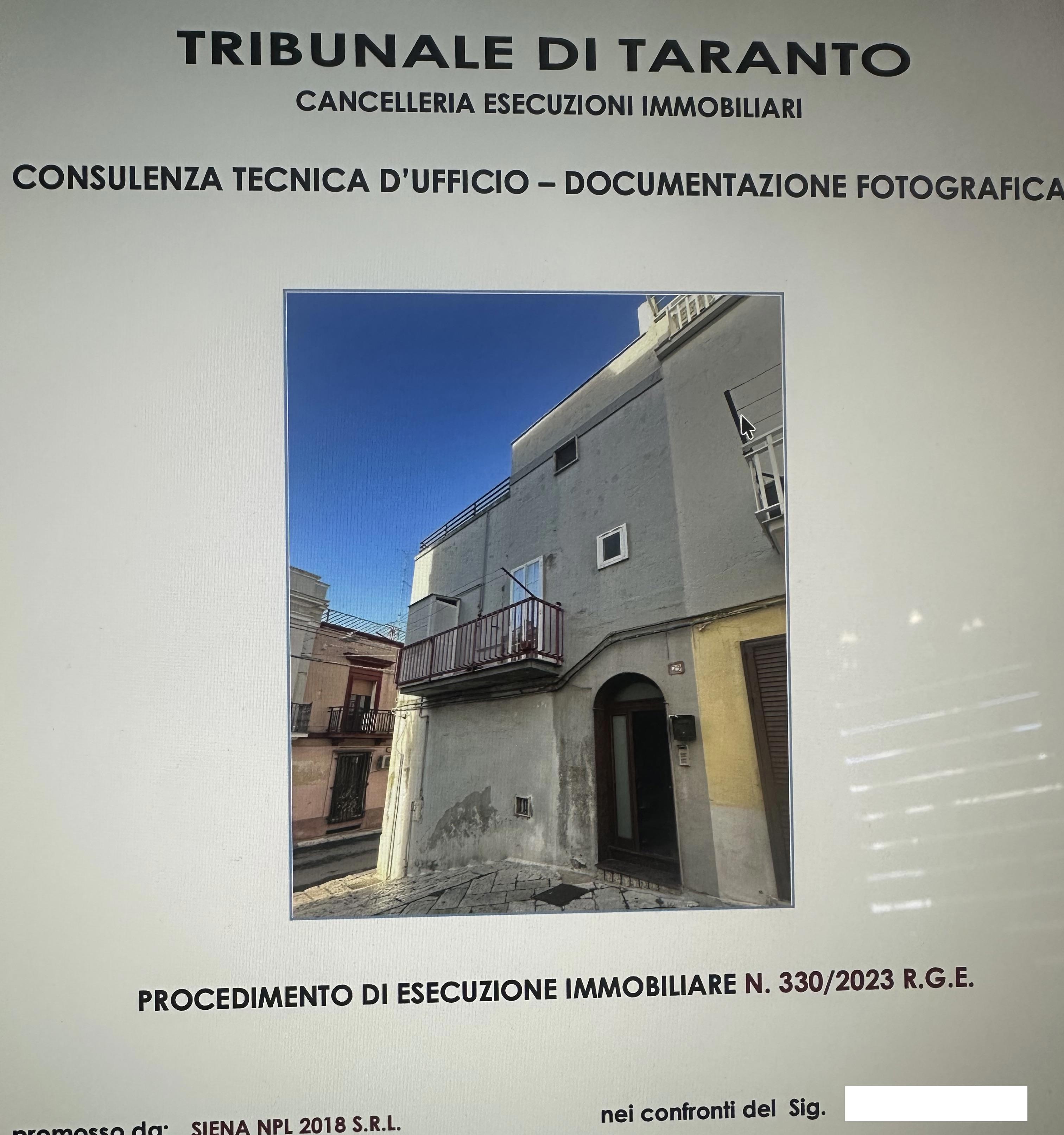 immobile appartamento all'asta in Via Gian Battista Vico, 74017 Mottola TA, Italia Mottola, Taranto - 1