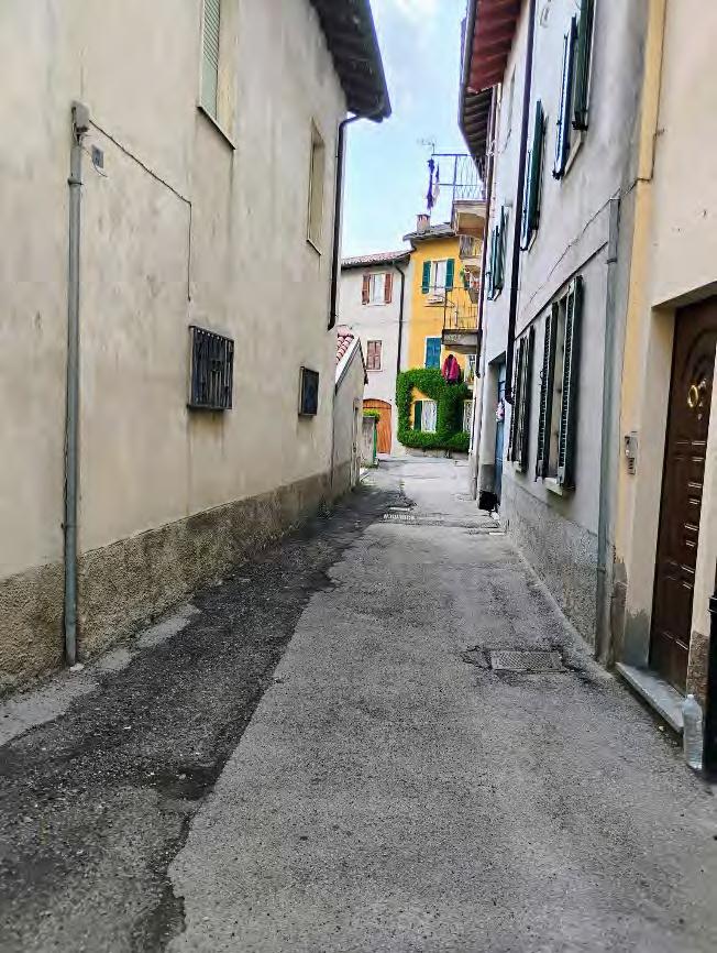 immobile appartamento all'asta in Vicolo Piatti, 9, 21059 Viggiù VA, Italia Viggiù, Varese - 3