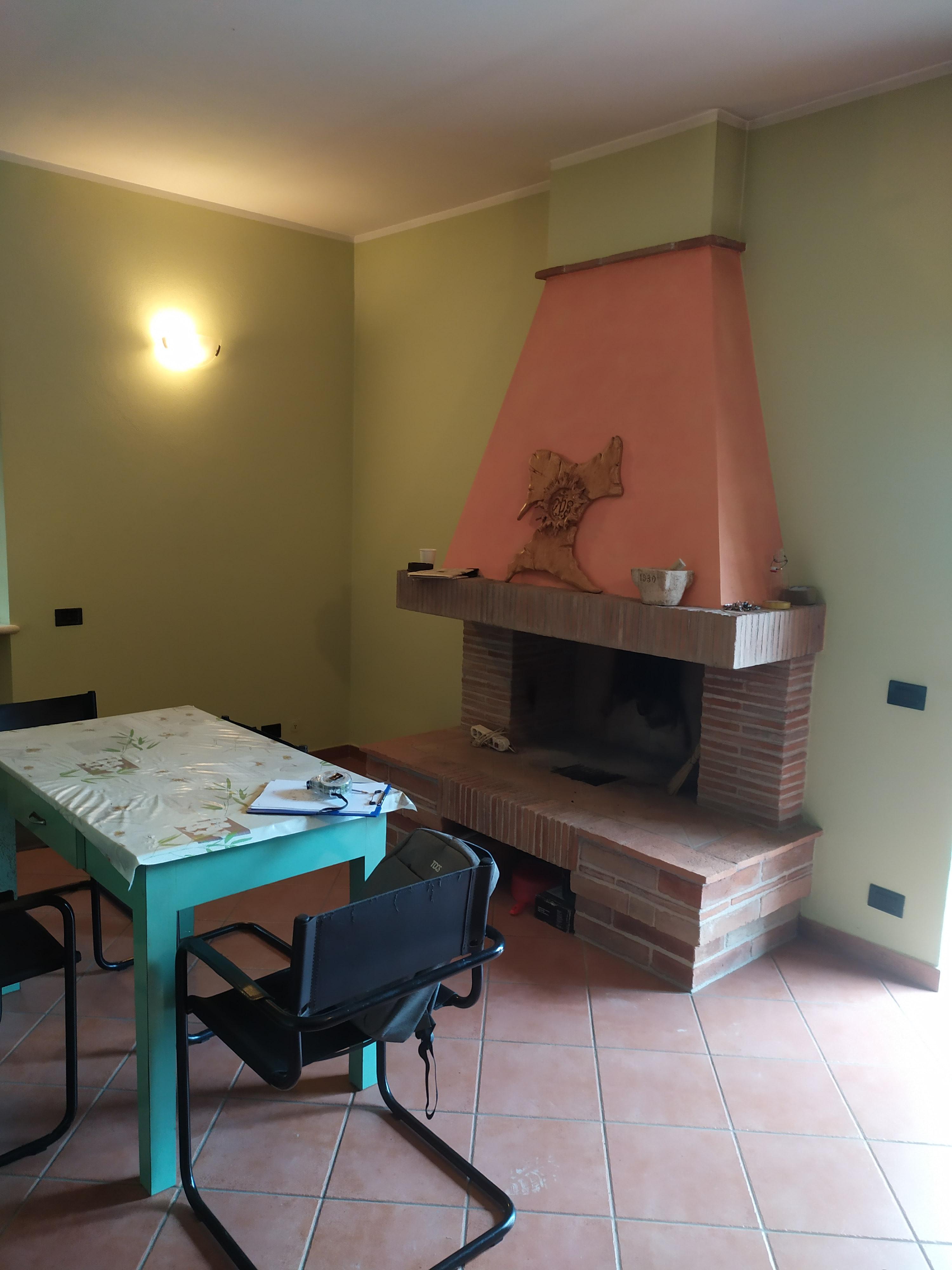 immobile appartamento all'asta in Piazza San Egidio n 13 - 05035 Narni (TR) - 1