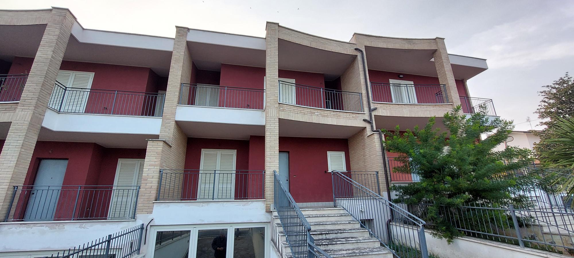 immobile appartamento all'asta in Via Gabriele D'Annunzio, 64015 Nereto TE, Italia Nereto, Teramo - 1