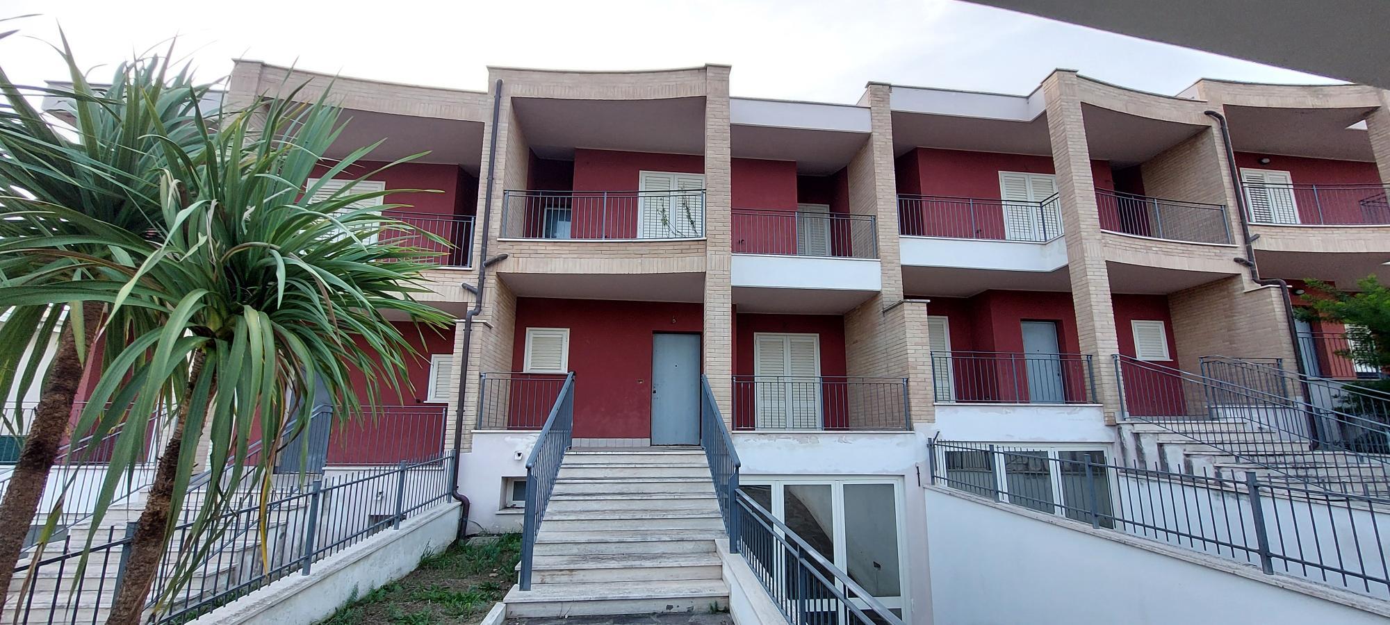immobile appartamento all'asta in Via Gabriele D'Annunzio, 64015 Nereto TE, Italia Nereto, Teramo - 5