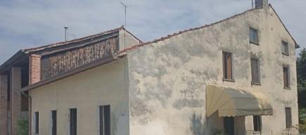 immobile rustico all'asta in Via Santa Teresa n 16 - 36060 Schiavon (VI) - 1