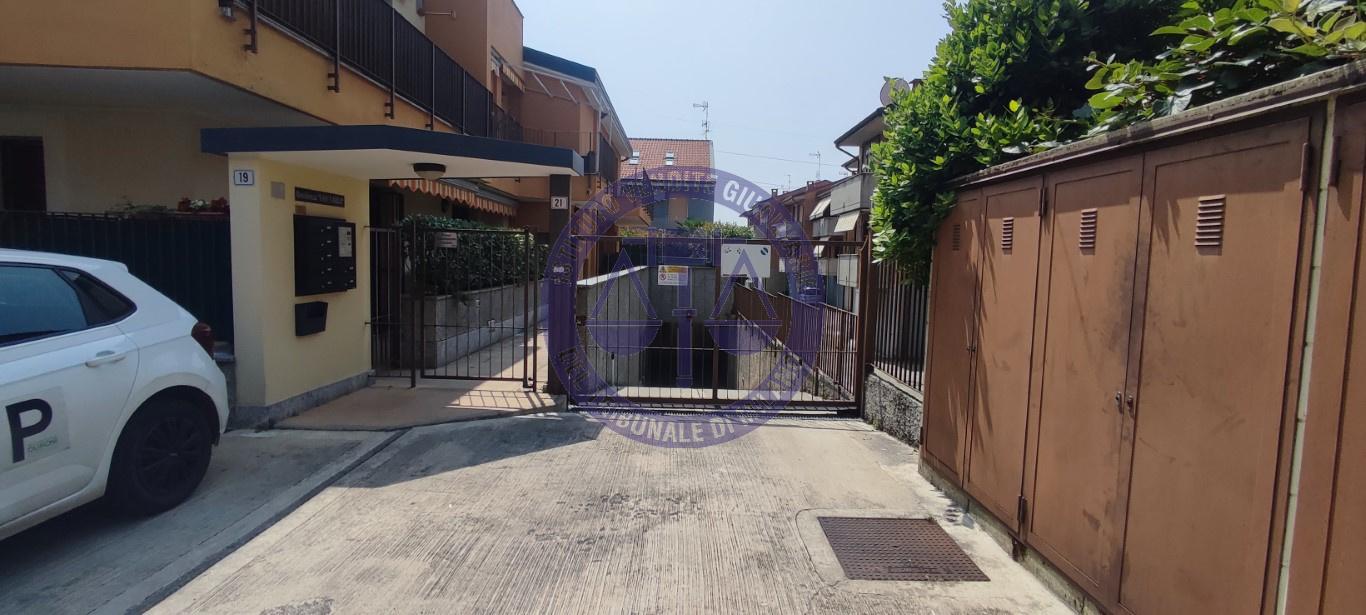 immobile garage all'asta in Via Pirandello, 19, 20831 Seregno MB, Italia Seregno, Monza e della Brianza - 1