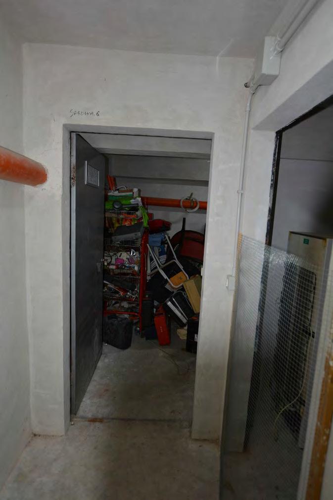 immobile magazzino all'asta in Via Bari, 18, 90011 Bagheria PA, Italia - 90145 Bagheria (PA) - 5
