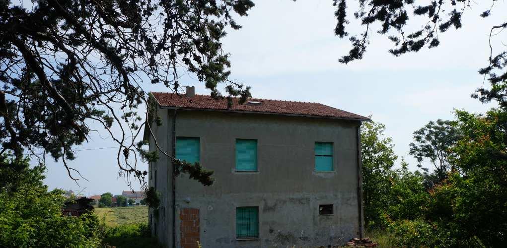 immobile terreno all'asta in Frazione Marotta - Via Sant'Irene 1 - 61037 Mondolfo (PU) - 1