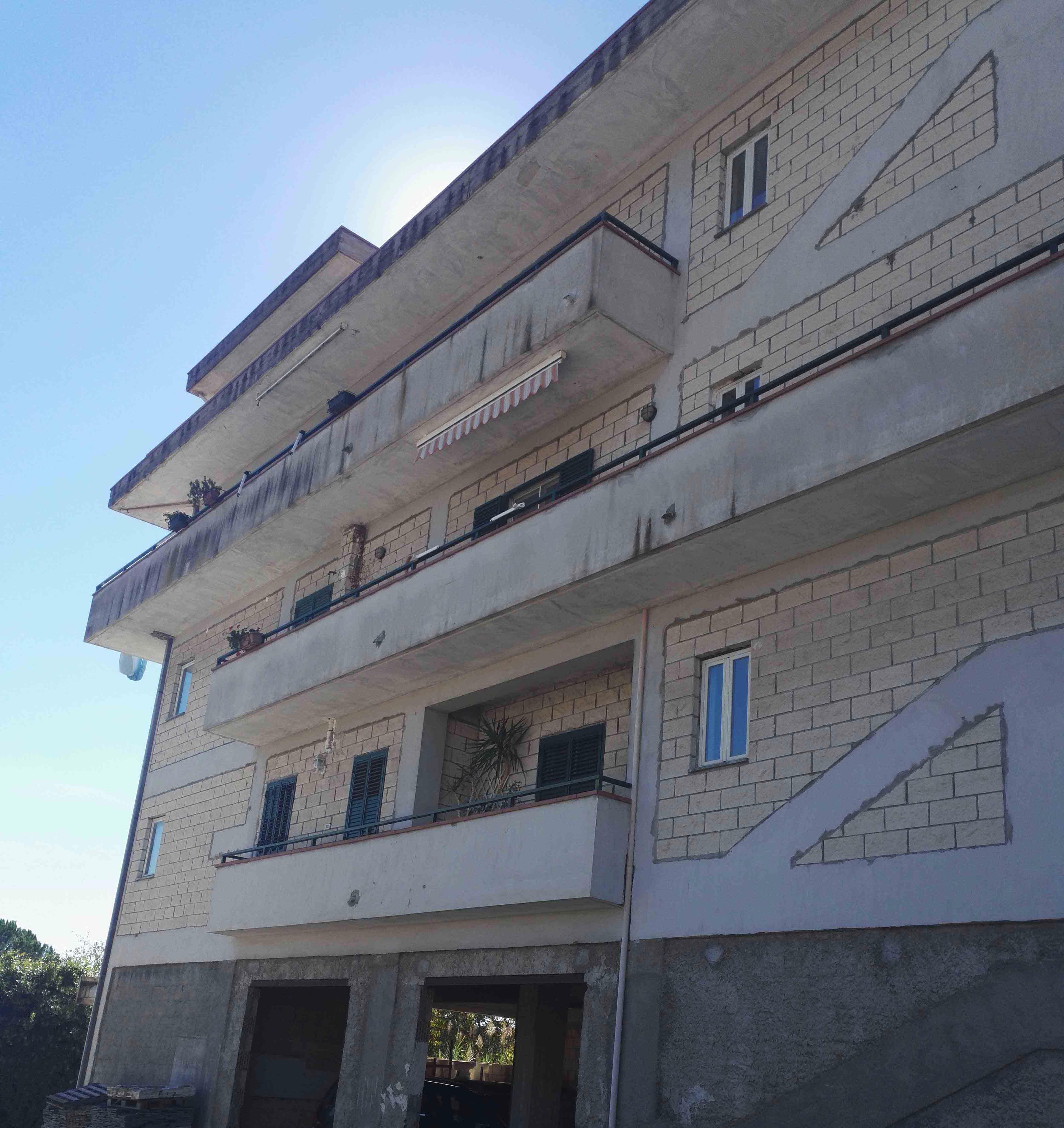 immobile magazzino all'asta in via filari di cristo, loc cisterna Santi Cosma e Damiano (LT) - 1