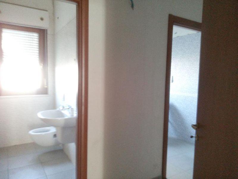 immobile negozio all'asta in via Chiarini, 5 - 65015 Montesilvano (PE) - 1