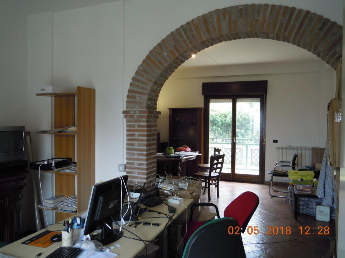 immobile appartamento all'asta in località San Martino, via Fonte della Valle - 2038 Scandriglia (RI) - 3
