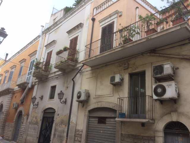 immobile negozio all'asta in Via G Bovio n71/73 - Via U Bassi n54 - 76123 Andria (BT) - 3