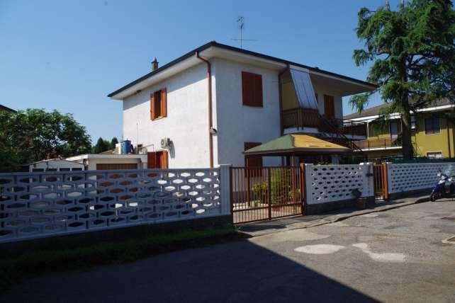 immobile garage all'asta in via Palmiro Togliatti n 20 - 20090 Pantigliate (MI) - 3